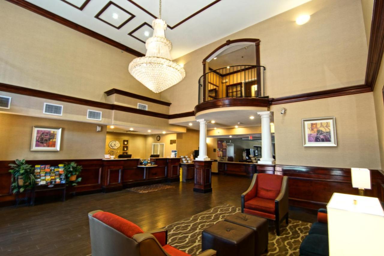 Hotel Comfort Near 3*