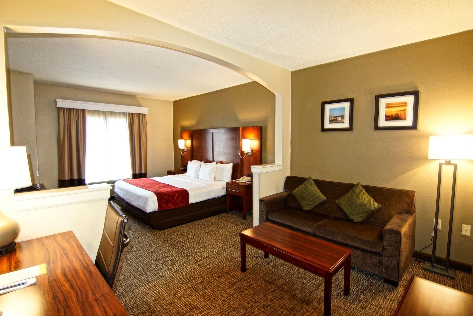 Hotel Comfort Near North Brunswick