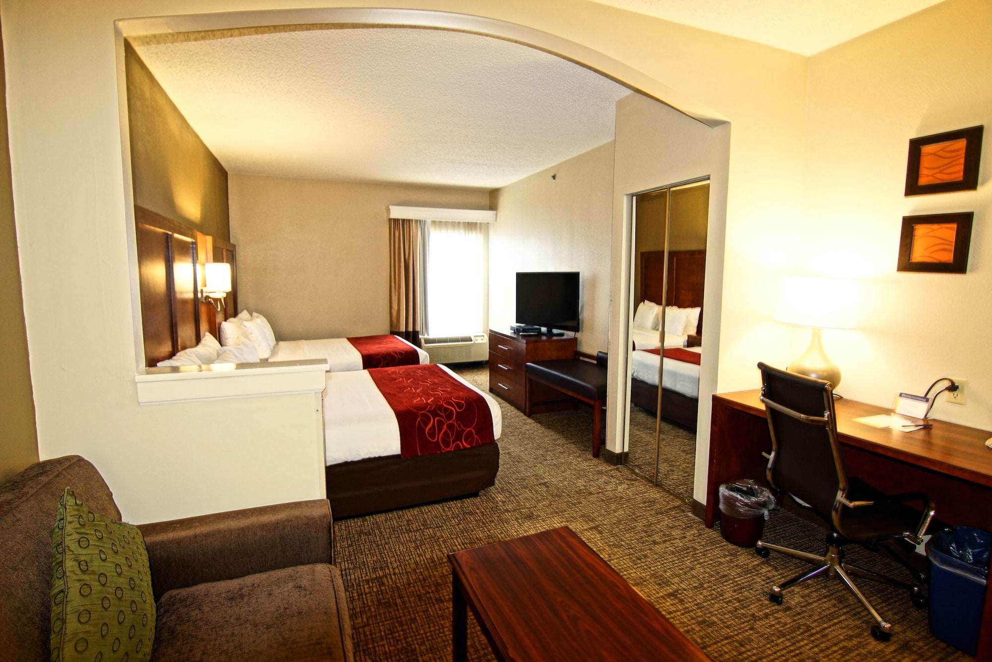 Hotel Comfort Near 3*