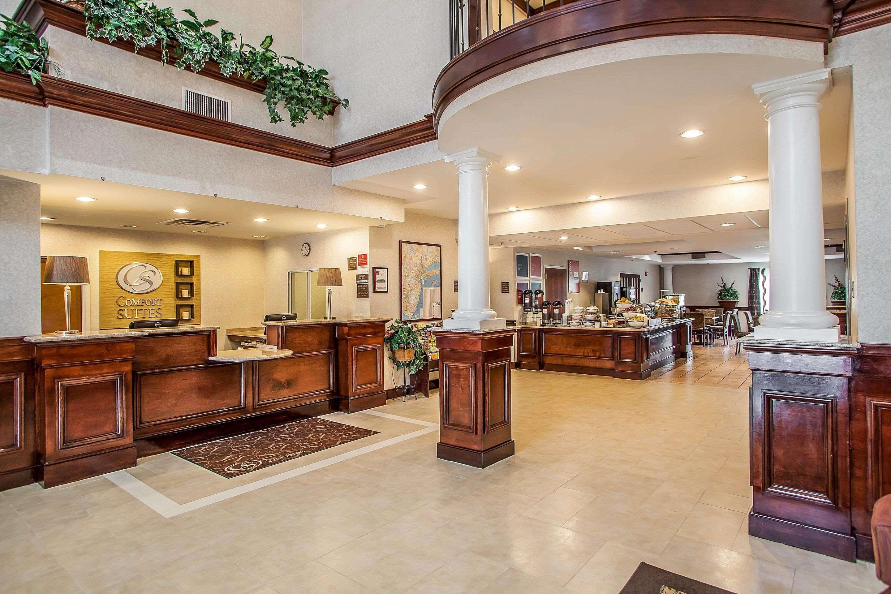 Hotel Comfort Near 3*