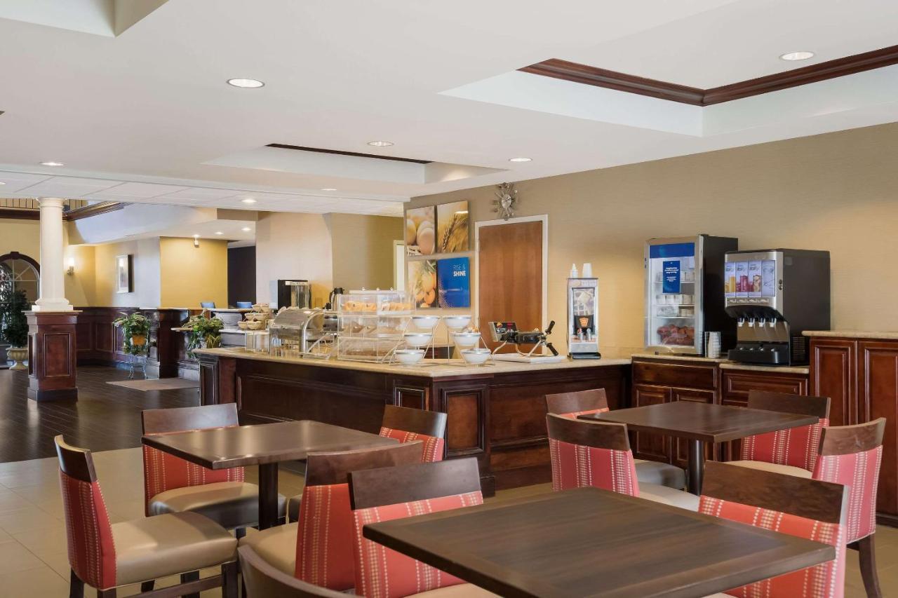 Hotel Comfort Near 3*
